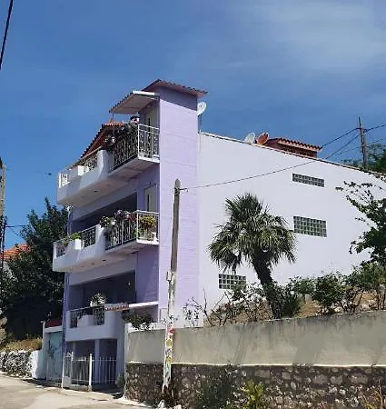 Nyaraló Kokos *